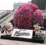 090613_海浜幕張駅前.jpg