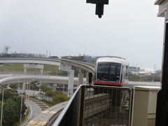 ゆいレール那覇空港駅2.jpg