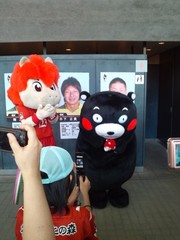 ロアッソくんとくまモン.jpg